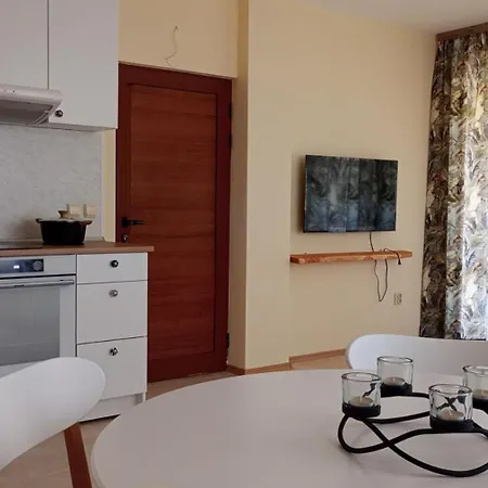 Sea View Апартамент Топола
